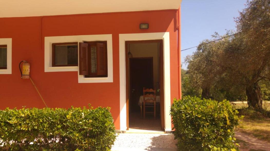 Geramia Appartement Melíssia Buitenkant foto
